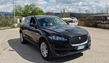 Jaguar F-Pace 2.0D 180 cv AWD Portfolio auto pieno