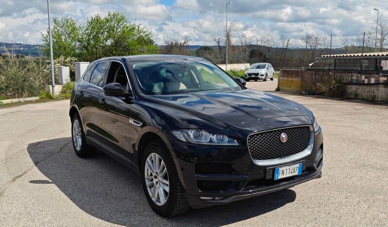 Jaguar F-Pace 2.0D 180 cv AWD Portfolio auto pieno