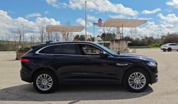 Jaguar F-Pace 2.0D 180 cv AWD Portfolio auto pieno