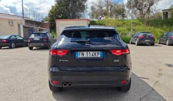 Jaguar F-Pace 2.0D 180 cv AWD Portfolio auto pieno