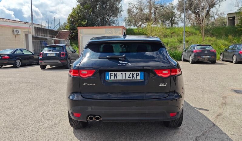 Jaguar F-Pace 2.0D 180 cv AWD Portfolio auto pieno