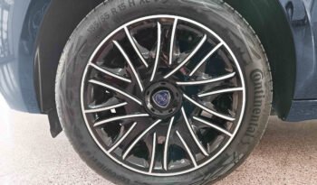 Lancia Ypsilon 1.0 Hybrid Gold Plus pieno