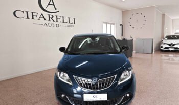 Lancia Ypsilon 1.0 Hybrid Gold Plus pieno