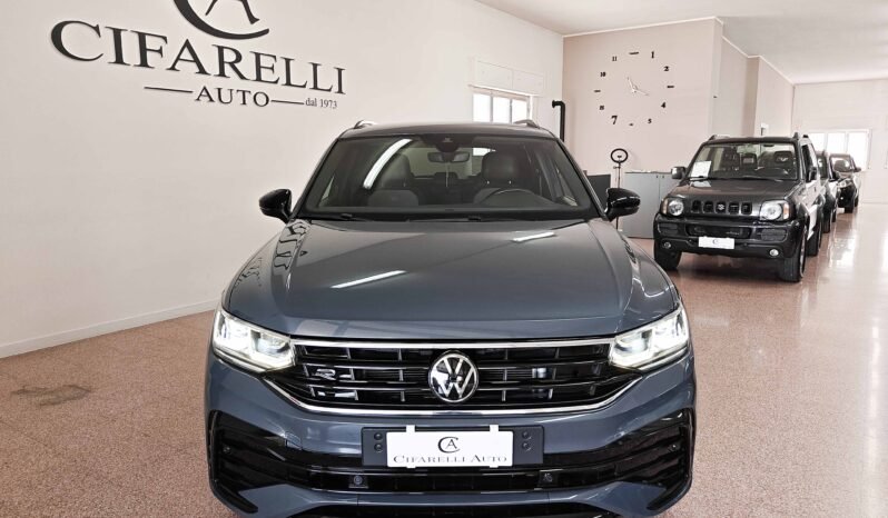 Volkswagen Tiguan 2.0 TDI 150cv R-Line DSG pieno