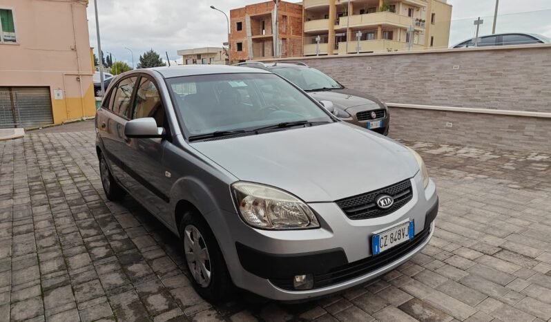 Kia Rio 1.5 16V CRDi 5P Challenge 110 cv pieno