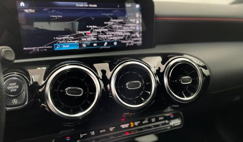 Mercedes-Benz Classe A180d AMG 115 cv auto pieno