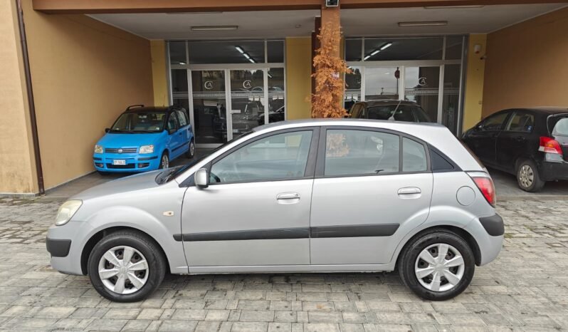 Kia Rio 1.5 16V CRDi 5P Challenge 110 cv pieno