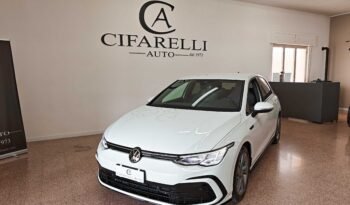 Volkswagen Golf 2.0 TDI 150 cv DSG R-Line pieno