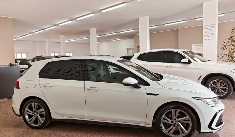Volkswagen Golf 2.0 TDI 150 cv DSG R-Line pieno
