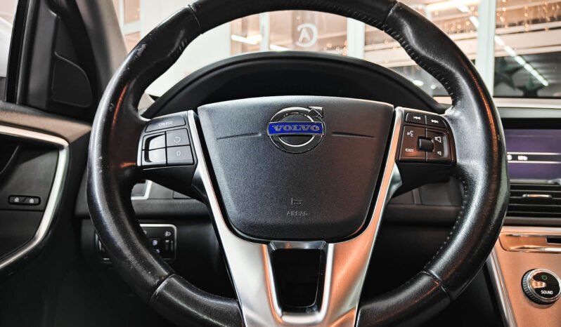 Volvo XC60 2.0 d4 Business 190cv Geartronic pieno