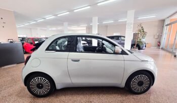 Fiat 500C 1.0 Hybrid Dolcevita pieno