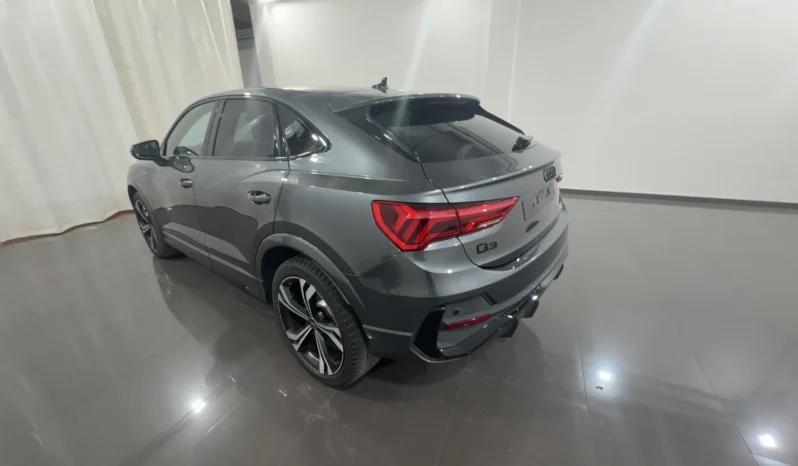 Audi Q3 Sportback 35 2.0 tdi Identity Black  S-Line pieno