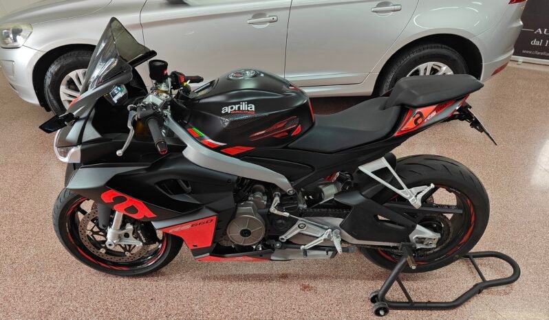 Aprilia RS660 depotenziata per patente A2 pieno