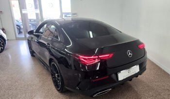 Mercedes-Benz CLA220d AMG 4-Matic 190 cv Black Edition pieno