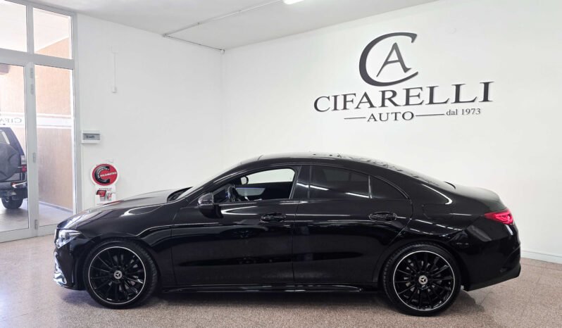 Mercedes-Benz CLA220d AMG 4-Matic 190 cv Black Edition pieno