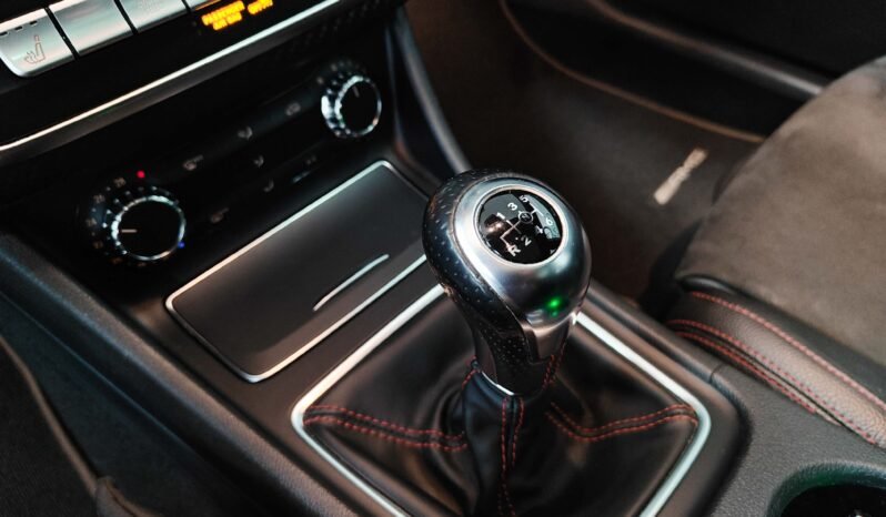 Mercedes-Benz GLA 200d AMG Premium pieno