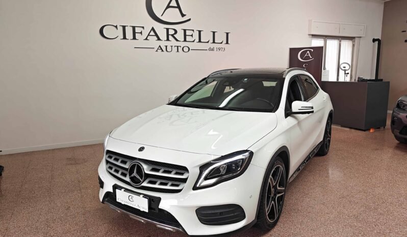Mercedes-Benz GLA 200d AMG Premium pieno