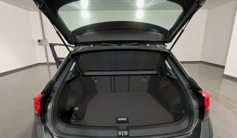 Volkswagen T-Roc 1.0 tsi Life 110cv pieno