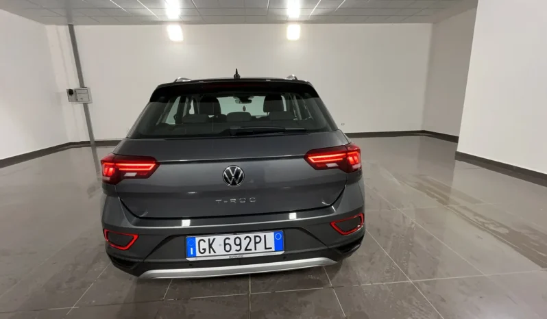 Volkswagen T-Roc 1.0 tsi Life 110cv pieno