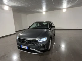 Volkswagen T-Roc 1.0 tsi Life 110cv