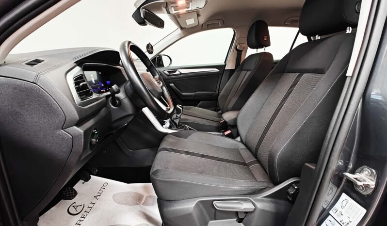 Volkswagen T-Roc 1.0 TSi Life 110 cv pieno