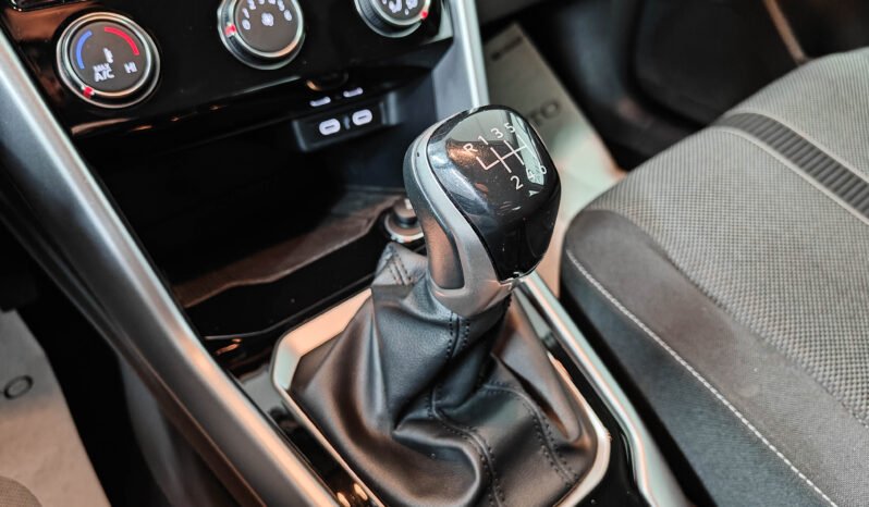 Volkswagen T-Roc 1.0 TSi Life 110 cv pieno