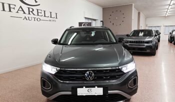 Volkswagen T-Roc 1.0 TSi Life 110 cv pieno