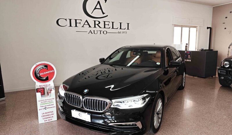 BMW Serie 5 530i xDrive 252 cv Luxury Individual auto pieno