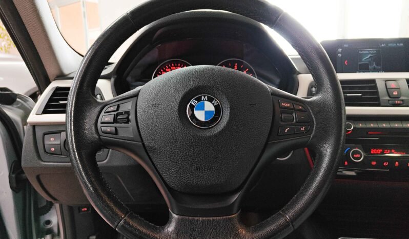 BMW Serie 3 320d 190 cv Business Advantage Touring auto pieno