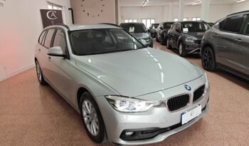BMW Serie 3 320d 190 cv Business Advantage Touring auto pieno