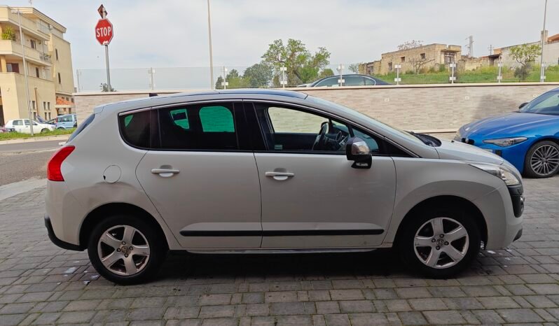 Peugeot 3008 1.6 HDi 112 cv Business auto pieno