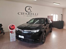 Opel Grandland 1.2 hybrid GS 145cv e-dcs6