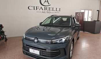 Volkswagen Tiguan 2.0 TDI Life 150 cv DSG pieno