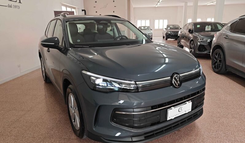 Volkswagen Tiguan 2.0 TDI Life 150 cv DSG pieno