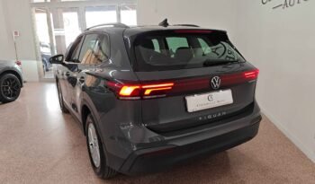 Volkswagen Tiguan 2.0 TDI Life 150 cv DSG pieno