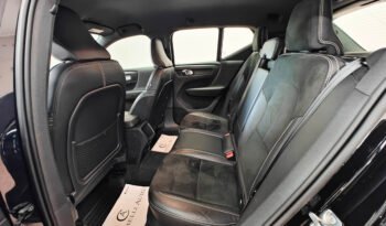 Volvo XC40 D3 2.0d R-Design 150 cv pieno