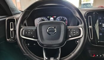 Volvo XC40 D3 2.0d R-Design 150 cv pieno