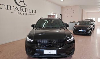 Volvo XC40 D3 2.0d R-Design 150 cv pieno