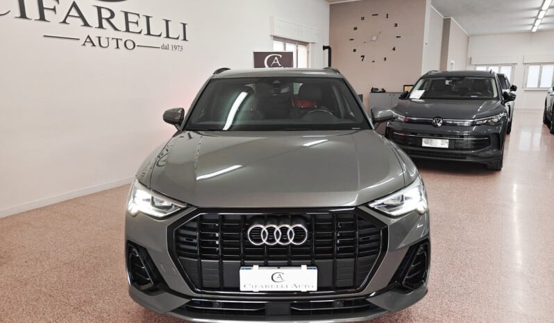 Audi Q3 2.0 TDI S-Line 150 cv pieno