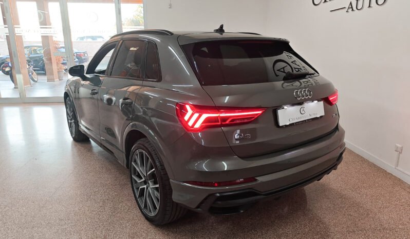 Audi Q3 2.0 TDI S-Line 150 cv pieno