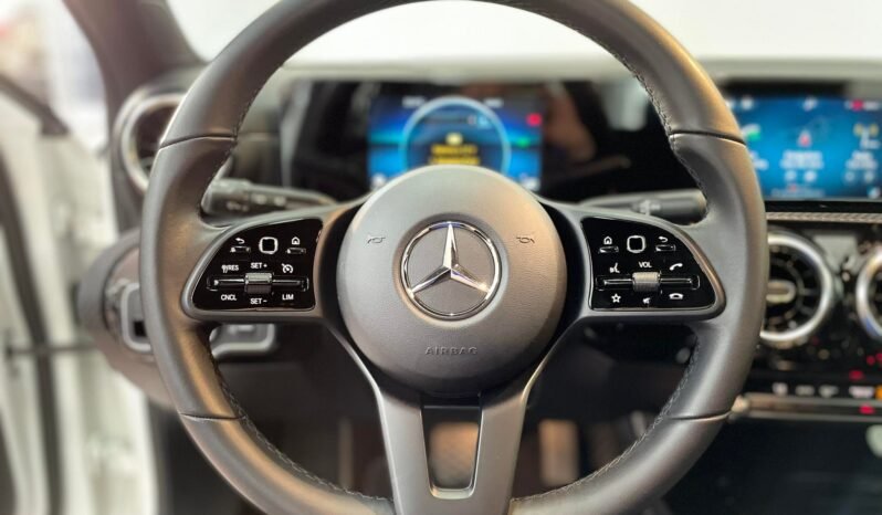 Mercedes-Benz Classe A a180d Sport auto pieno