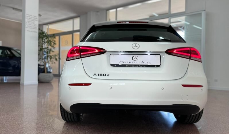 Mercedes-Benz Classe A a180d Sport auto pieno