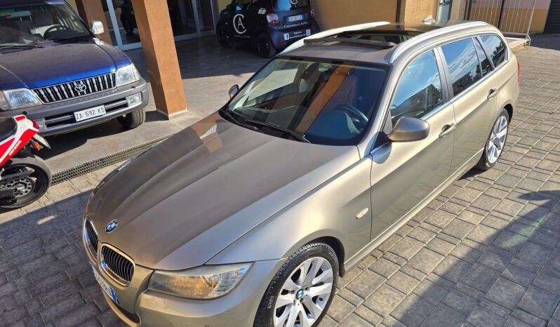 BMW Serie 3 318d Touring 143 cv pieno