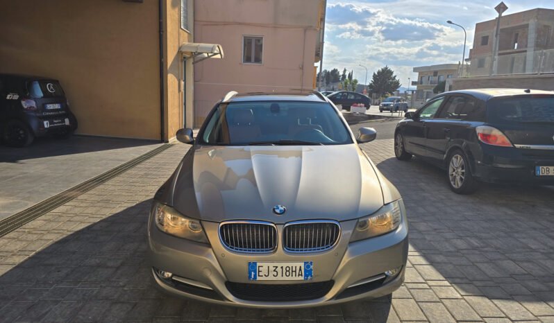 BMW Serie 3 318d Touring 143 cv pieno