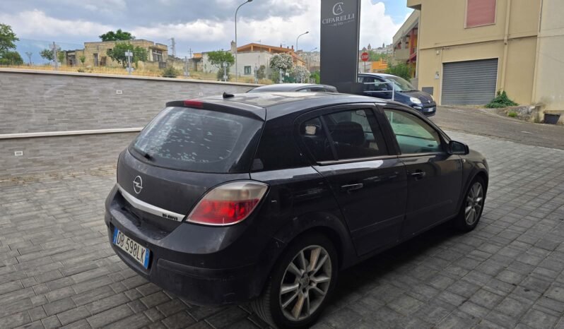 Opel Astra 1.9 16V CDTi 150 cv 5 porte Cosmo pieno
