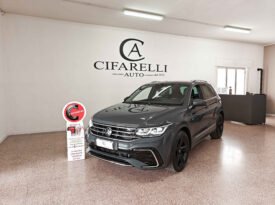 Volkswagen Tiguan 2.0 TDI 150 cv SCR DSG R-Line