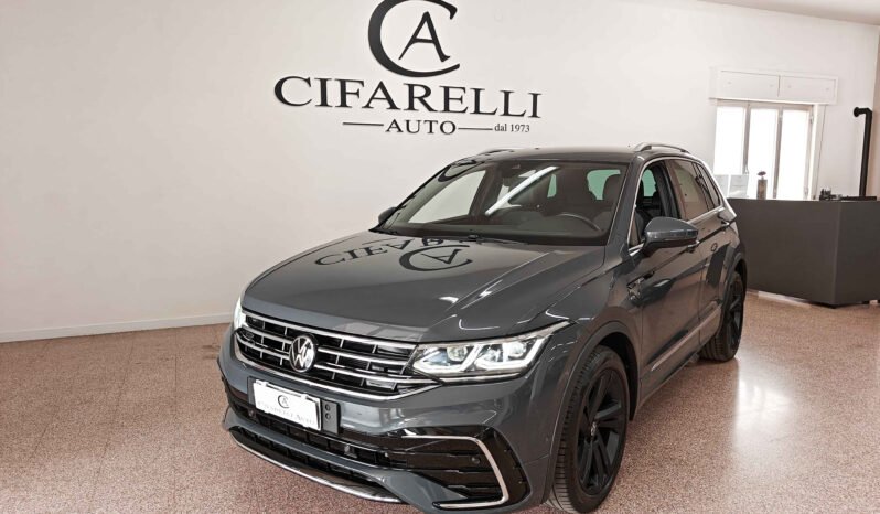 Volkswagen Tiguan 2.0 TDI 150 cv SCR DSG R-Line pieno