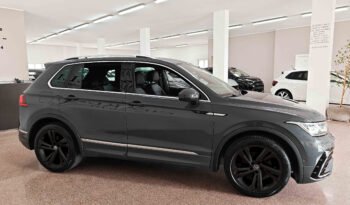 Volkswagen Tiguan 2.0 TDI 150 cv SCR DSG R-Line pieno