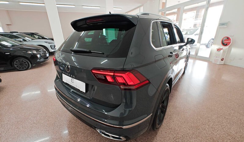 Volkswagen Tiguan 2.0 TDI 150 cv SCR DSG R-Line pieno