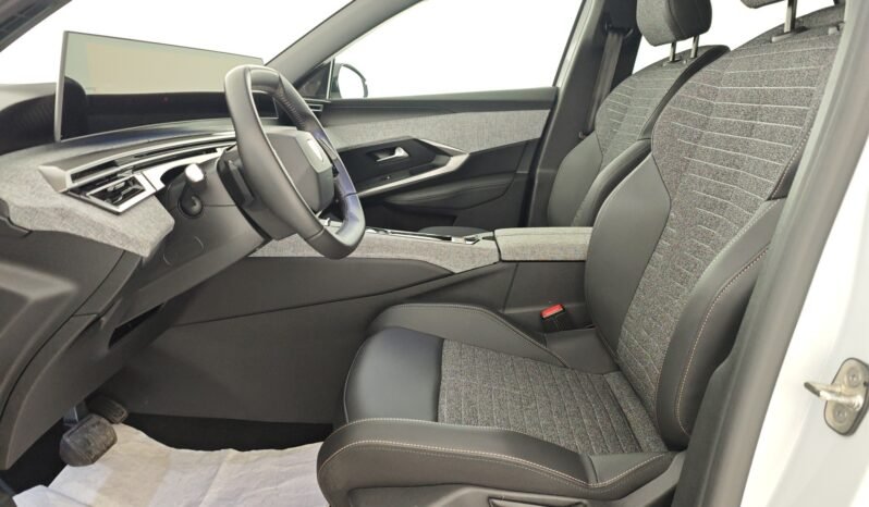 PEUGEOT – 3008 Hybrid 145 e-DCS6 Allure pieno